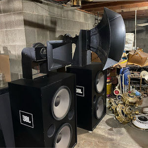 Meet your Posher, Donald